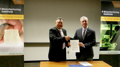 工學院李偉賢院長代表與喬治亞理工學院簽約