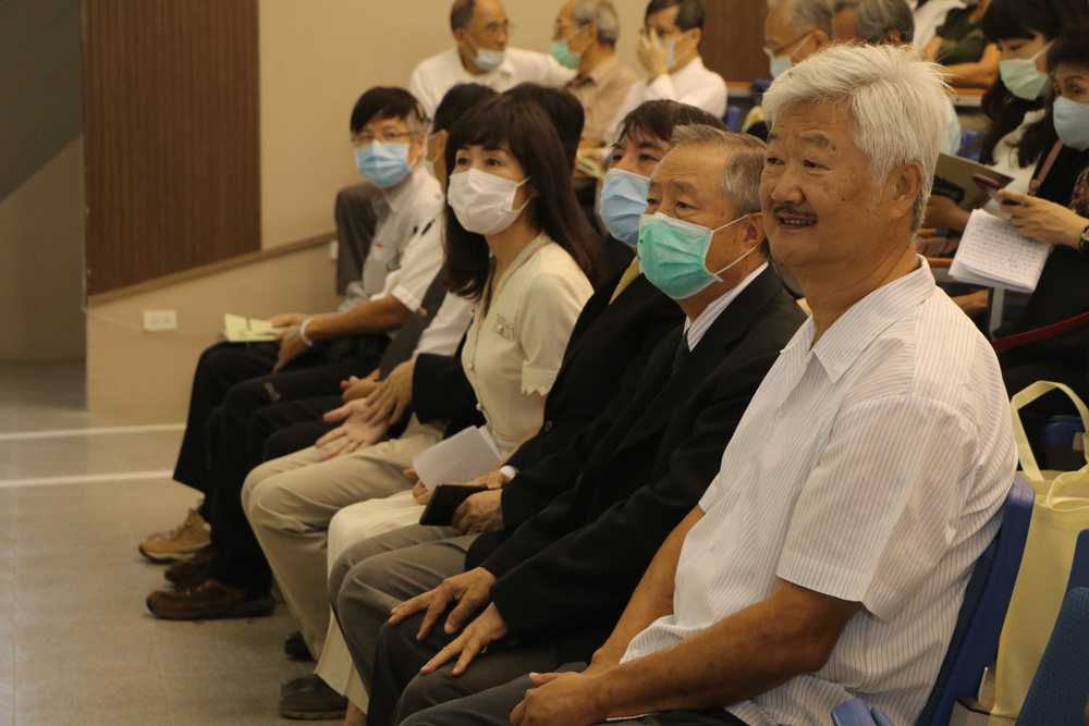 多位劉教授的親友、學生都親自參與追思會