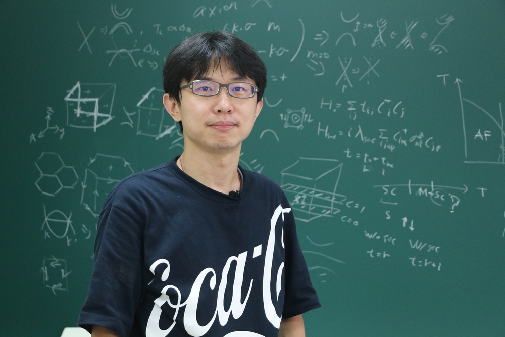 成大物理學系副教授張泰榕